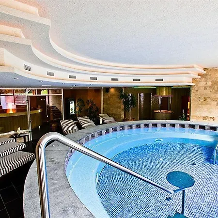 Erdospuszta Club Fenyves Hotel