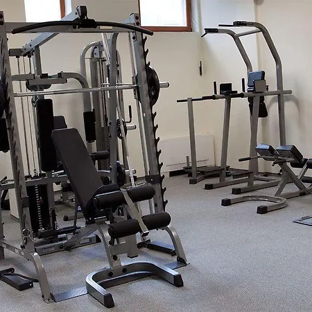 Erdospuszta Club Fenyves 4* דברצן