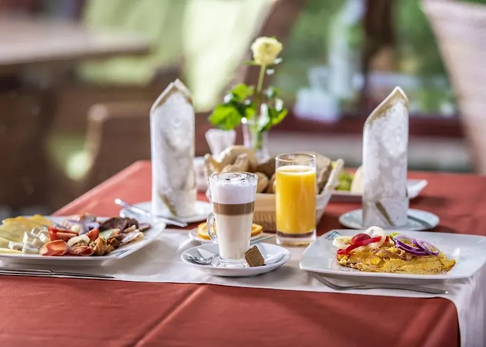Erdőspuszta Club Fenyves Szálloda 4*