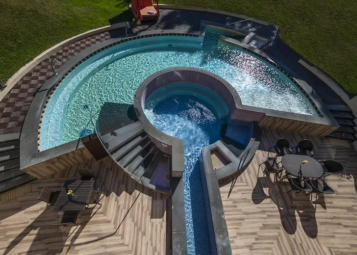 Erdőspuszta Club Fenyves 4*